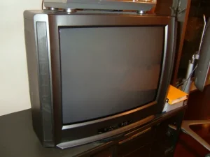 液晶テレビ処分・ブラウン管テレビ回収